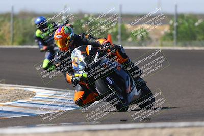 media/Sep-20-2025-TrackDaz (Sat) [[27f0cde673]]/C Group/240pm (Turn 9)/